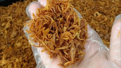  طرز تهیه پیاز سرخ شده طلایی و ترد / پیاز سرخ شده را تا ۱ سال تازه و برشته نگهدارید