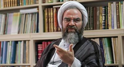  غرویان:  هر لحظه امکان حمله نظامی به کشور وجود دارد