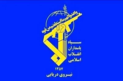  نیروی دریایی سپاه نفتکش متخلف را در جنوب سواحل مکران توقیف کرد
