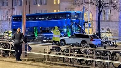 حادثه در یک ایستگاه اتوبوس در پایتخت سوئد قربانی گرفت