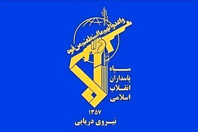  نیروی دریایی سپاه نفتکش متخلف را در جنوب سواحل مکران توقیف کرد