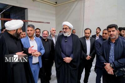  رئیس سازمان قضایی نیروهای مسلح از شهرک صنعتی سیرو شهرستان کهک بازدید کرد