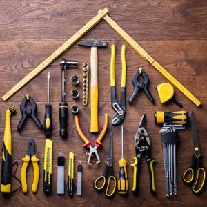  تعبیر خواب ابزار؛ معنی خواب ابزار جراحی، پیچ، دریل، چکش و ...