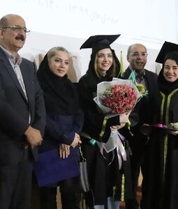  چهره خندان بهنوش طباطبایی و همکلاسی‌هایش در دانشگاه