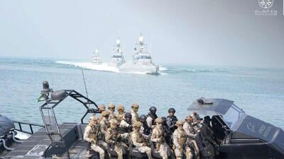  وزارت دفاع عربستان سعودی تصاویری از رزمایش موج سرخ 8 را منتشر کرده است که در آن چندین کشور شرکت داشتند و هدف آن حفاظت از مسیرهای دریایی بود