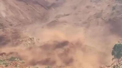  رانش زمین در روستای پوت، بخش هونگ سون، ویتنام، میلیون‌ها متر مکعب خاک و سنگ را به پایین سرازیر کرد