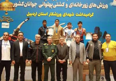  اصفهان قهرمان مسابقات ورزش‌های زورخانه‌ای و کشتی پهلوانی کشور شد - تسنیم