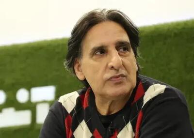  بیانی: کریم باقری یک مرد بزرگ است