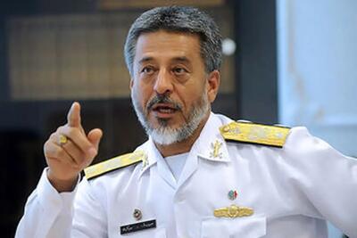  امیر دریادار سیاری: دیپلماسی دریایی به دیپلماسی دفاعی و روابط خارجی کشور کمک شایانی می‌کند