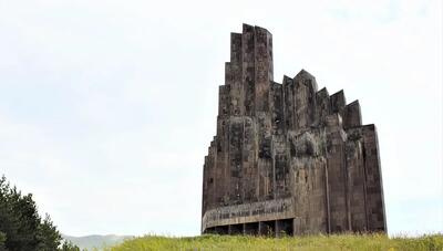  یادبود نبرد باش‌آپاران؛ به سبک معماری مدرنیستی شوروی در ارمنستان (+عکس)