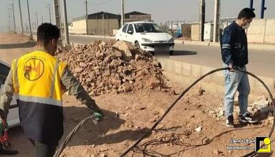  جمع آوری ۳۳ مورد برق غیرمجاز در شهرک صنوف قم