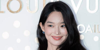  بازیگر مشهور کره‌ای با پیراهن تکه‌دوزی شده و عجیب خود خبرساز شد! - چی بپوشم