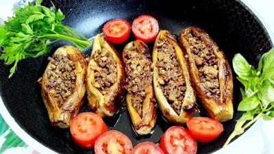  طرز تهیه بادمجان شکم پربسیار خوشمزه و خانگی!