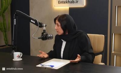  ویدیو/ سیمین کاظمی خطاب به همت‌یار، قاضی پیشین دیوان عالی: در ماجرای «پژمان جمشیدی»، متاسفانه افکار عمومی زن‌ستیز ما، زن را محکوم می‌کند و او را در فشار قرار می‌دهد/ وقتی قربانی روایت می‌کند، سکوت کن و گوش بده