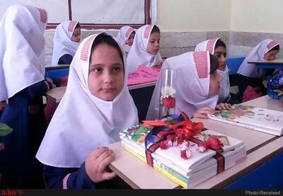  ۶۵ درصد دانش‌آموزان مدارس غیردولتی از خانوارهای کم‌درآمد و کارمند