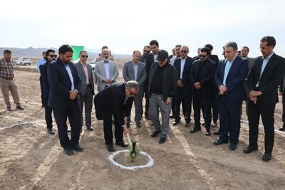  سرمایه‌گذاری خورشیدی گامی برای خودکفایی صنایع خراسان جنوبی