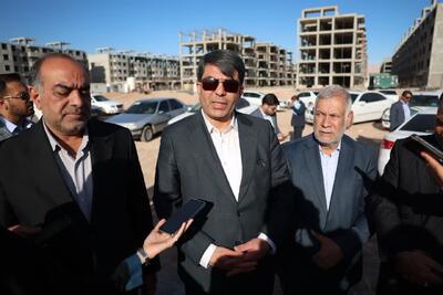  استاندار کرمان: فعالیت پروژه مسکن بلدالامین ازسرگیری می‌شود