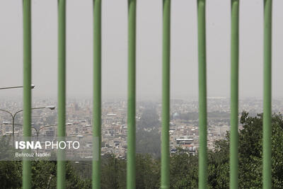  توضیحات مدیرکل محیط زیست اصفهان درباره تشکیل نشدن کارگروه اضطرار آلودگی هوا