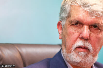  جشنواره بین‌المللی شعر فجر دبیر علمی خود را شناخت