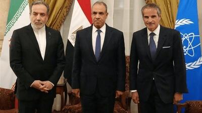  تماس تلفنی وزیر خارجه مصر با عراقچی و گروسی