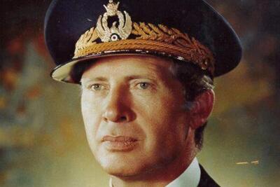  عکس | تصویری از نادر جهانبانی ژنرال چشم آبی در اسپانیا در دهه ۵۰