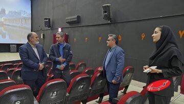  شهرستان‌ها باید سهم عادلانه از امکانات فرهنگی داشته باشند - کلبه سرگرمی