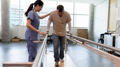  میگنا - ارگوتراپی چگونه به بیماران اختلالات عصبی کمک می‌کند