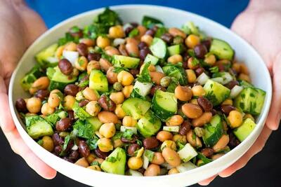 طرز تهیه سالادی خوشمزه و پروتئینی برای روزهای پرکار