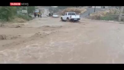  سیلاب وارد منازل 40 خانوار روستای شهرک هزارانی آبدانان شد + فیلم