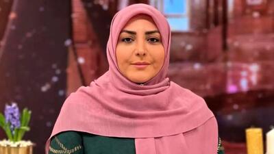  عکس/ تیپ جدید المیرا شریفی‌مقدم جلب توجه کرد / اصیل ترین لباس زنانه ایرانی و زیبایی تحسین برانگیز استایل خانم مجری