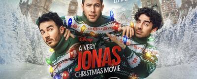  مروری بر فیلم A Very Jonas Christmas Movie؛ کمدی موزیکال سبک اما سرگرم‌کننده