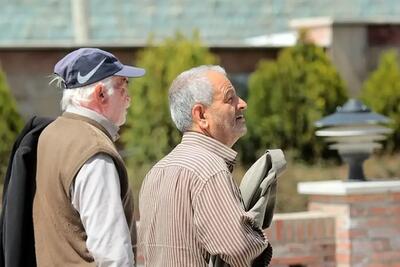  بازنشستگان کشوری و تأمین اجتماعی در انتظار افزایش حقوق - سرمایه و بورس