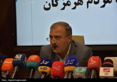  صف‌های طولانی سوخت در هرمزگان پذیرفتنی نیست - تسنیم