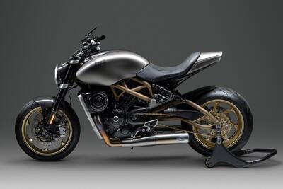  موتورسیکلت بریتانی Lightspeed با با موتور ۱۱۹۰ سی‌سی رونمایی شد