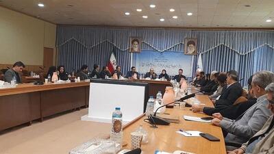  ضرورت ارتقای مسئولیت‌پذیری اجتماعی برای مقابله با تهدیدهای فرهنگی و اجتماعی