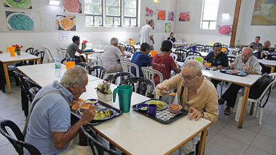  نهاد صهیونیستی: ۲.۸ میلیون نفر در اسرائیل با ناامنی غذایی مواجه‌ هستند