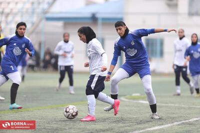  دیدار تیم های فوتبال دختران ملوان بندرانزلی _ آوا تهران