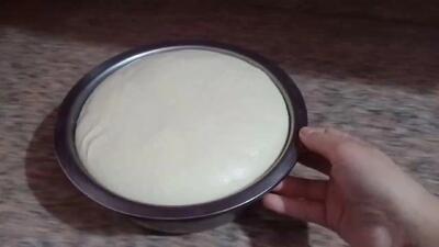  طرز تهیه نان باگت همبرگر در ماهیتابه / به جای خریدنش، با کمی آرد و آب خودتان درست کنید