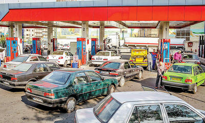  وفور نفت، کمبود بنزین