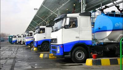  قاچاقچیان تامین کننده اصلی سوخت صنایع