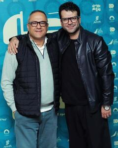  عکس/ ژست صمیمی رامبد جوان و روزبه حصاری با پوشش متفاوت و لاکچری | اقتصاد24