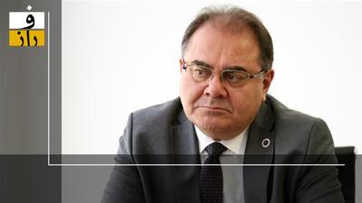  قیمت بنزین معقول نیست | دست‌های پنهان اجازه واردات خودرو را نمی‌دهند