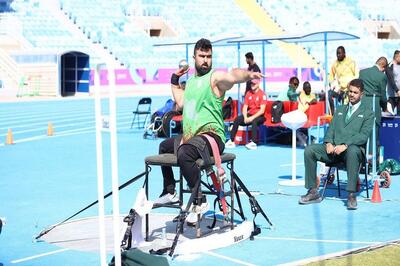  هفدهمین طلا ایران بر روی سینه قهرمان پاراالمپیک