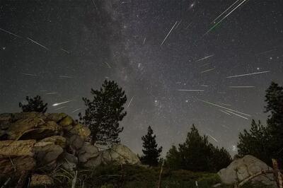  آسمان تماشایی آبان؛ امشب رصد بارش شهابی اسدی را از دست ندهید