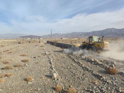  رفع تصرف یک هکتار اراضی ملی در جیرفت با ارزش بیش از ۸۰ میلیارد تومان