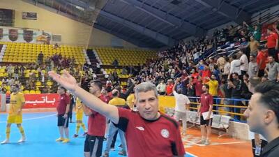  حواشی عجیب و درگیری در پایان بازی فوتسال گیتی پسند با فولاد زرند ایرانیان