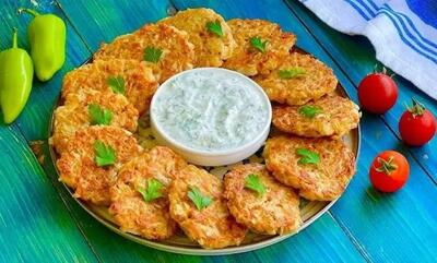  طرز تهیه کوکو کلم با هویج؛ یک غذای مقوی بدون گوشت