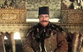  سفر به تاریخ؛ گروه موسیقی در میدان توپخانه در مراسم «تشییع جنازه ناصرالدین شاه»