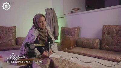  ترمه یزدی مادر و چرخ خیاطی مارشال؛ کلیپ خلاقانه شهداب در رونمایی از پیراهن جدید