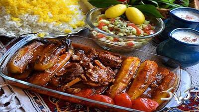  طرز تهیه خورشت بادمجان به روش رستورانی برای ۴ نفر - مجله اینترنتی کولاک